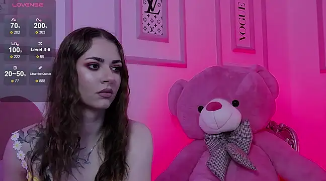 Abby  White online show from March 2025 05:35:02 PM