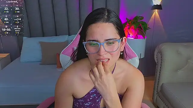 Snapshot of angelica_dymond chatting on November 2025 07:01:02 PM angelica dymond online show from November 2025 07:01:02 PM