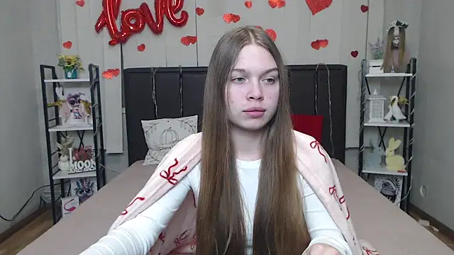 LaraPika online show from February 2026 09:15:01 AM