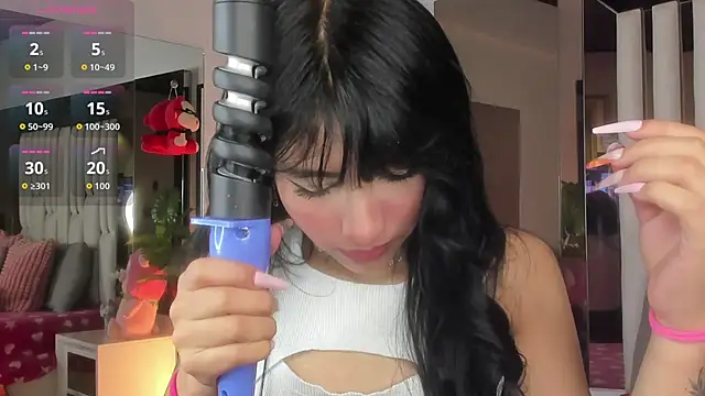 Kitty Eliffe online show from October 2025 10:43:02 PM