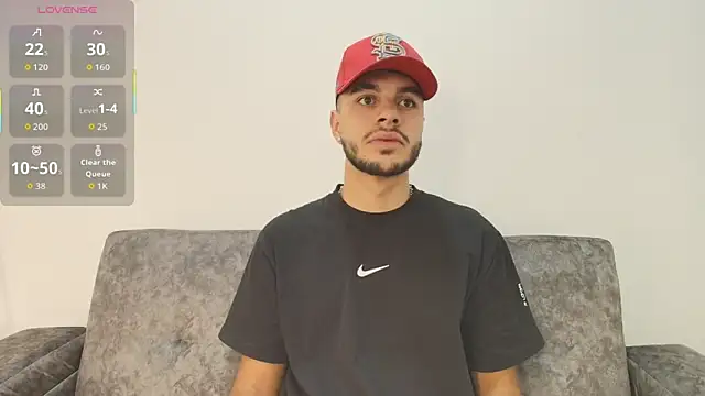 Amadeo Wild online show from October 2025 09:46:01 PM