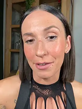 lola tentatiion online show from May 2026 07:33:01 PM