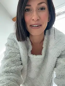 lola tentatiion online show from May 2026 07:59:02 AM