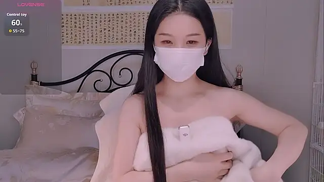 BingLin- online show from November 2025 06:18:01 PM