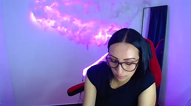 yaralyminjo2 online show from December 2024 02:05:02 PM