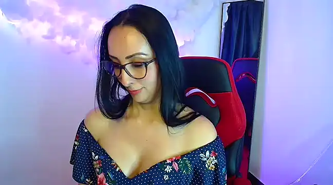 yaralyminjo2 online show from December 2024 05:12:01 PM