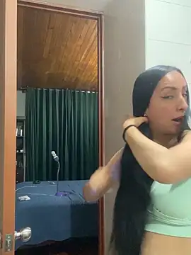 yaralyminjo2 online show from December 2024 11:37:02 PM