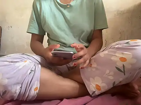 Pie066  online show from September 2025 01:53:01 AM