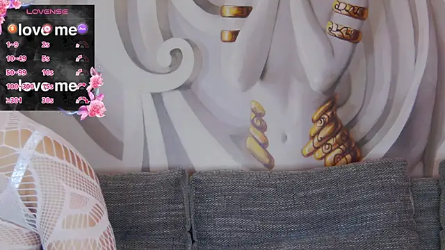 Snapshot of hailey_peach chatting on September 2025 05:01:02 PM hailey peach online show from September 2025 05:01:02 PM