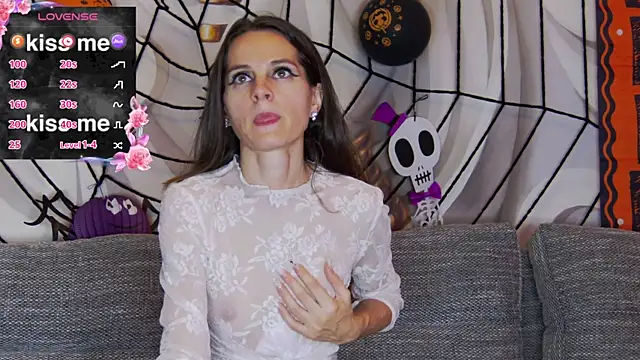 Snapshot of hailey_peach chatting on November 2025 05:59:01 PM hailey peach online show from November 2025 05:59:01 PM