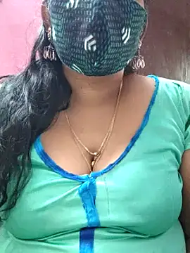 Snapshot of mallu-sumi chatting on February 2025 04:44:02 AM mallu-sumi online show from February 2025 04:44:02 AM