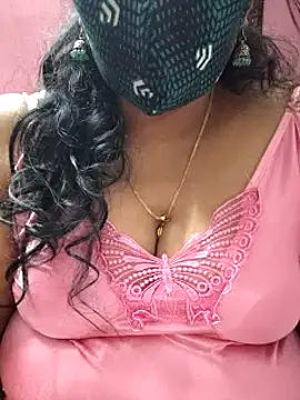 Snapshot of mallu-sumi chatting on February 2025 01:55:02 AM mallu-sumi online show from February 2025 01:55:02 AM