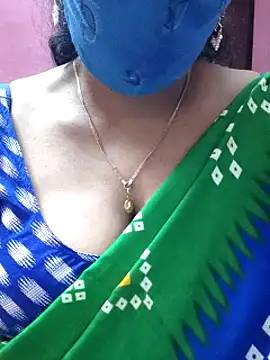 Snapshot of mallu-sumi chatting on March 2025 05:46:02 AM mallu-sumi online show from March 2025 05:46:02 AM