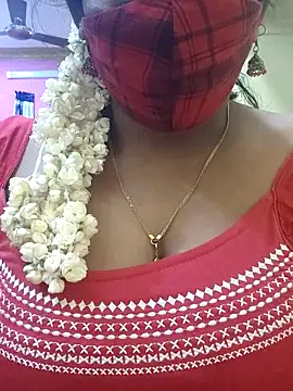 Snapshot of mallu-sumi chatting on March 2025 11:25:01 PM mallu-sumi online show from March 2025 11:25:01 PM