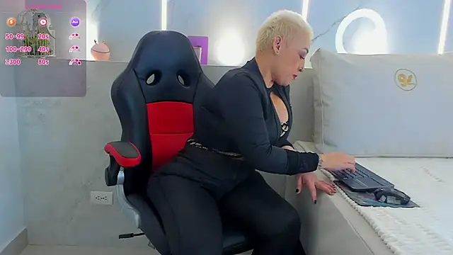 mia becke online show from March 2025 11:53:01 AM