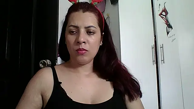 Anne kis online show from December 2024 06:35:02 PM