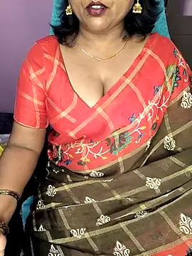 Snapshot of honey-sexy chatting on June 2026 07:18:02 AM honey-sexy online show from June 2026 07:18:02 AM
