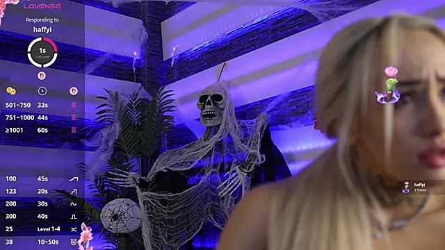 Snapshot of blondie_muller chatting on October 2025 09:30:01 PM blondie muller online show from October 2025 09:30:01 PM