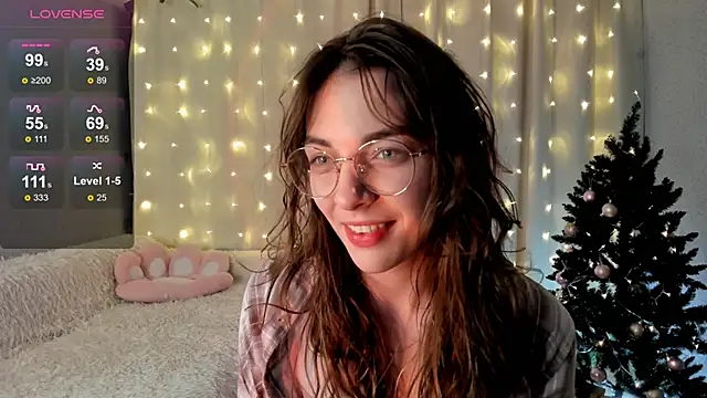 AraCopple online show from December 2024 07:22:01 PM