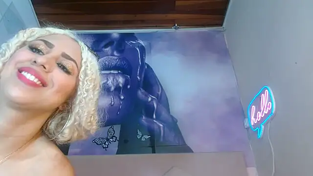 Lucy White   online show from January 2025 05:46:02 AM