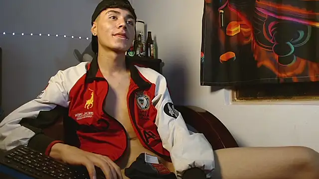 Snapshot of Im_juanda chatting on December 2024 08:26:02 PM Im juanda online show from December 2024 08:26:02 PM