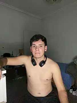 diego7990  online show from October 2025 10:30:02 PM