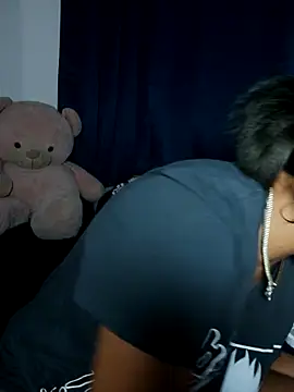 azulzulix online show from February 2026 01:55:01 AM