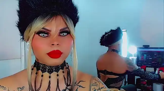 Snapshot of AdanKinng chatting on December 2024 10:53:02 AM AdanKinng online show from December 2024 10:53:02 AM