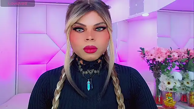 Snapshot of AdanKinng chatting on September 2025 06:07:01 AM AdanKinng online show from September 2025 06:07:01 AM