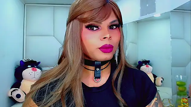 Snapshot of AdanKinng chatting on October 2025 11:11:01 AM AdanKinng online show from October 2025 11:11:01 AM