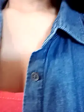 PequeArely online show from February 2025 04:07:01 PM