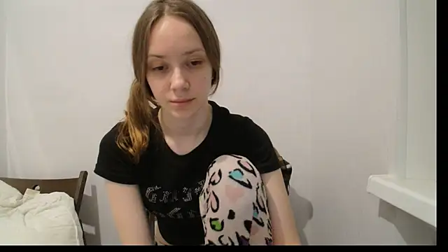 Irma-Bennet online show from April 2026 08:22:01 PM