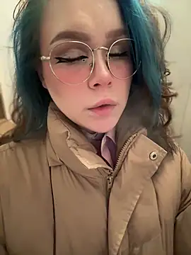 MaddisonHaas online show from January 2025 08:50:02 PM