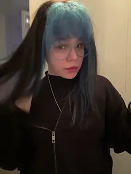 MaddisonHaas online show from April 2026 05:21:02 PM