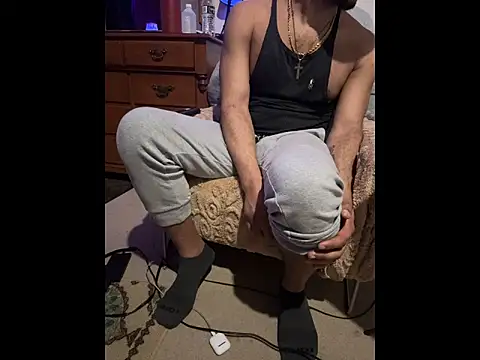 KySir1990 online show from February 2026 12:37:02 AM