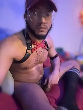 KySir1990 online show from April 2026 07:58:01 PM