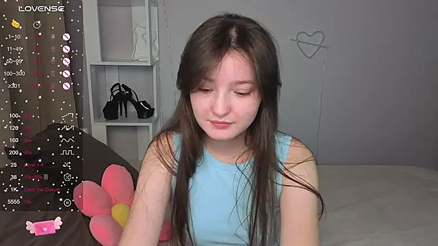 Snapshot of Fairyy_Moon chatting on October 2025 11:26:02 PM Fairyy Moon online show from October 2025 11:26:02 PM