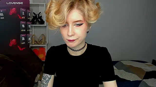 Angel Jules online show from September 2025 12:49:01 AM