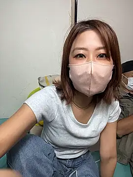 Snapshot of ayu0009rrr chatting on May 2026 03:00:01 PM ayu0009rrr online show from May 2026 03:00:01 PM