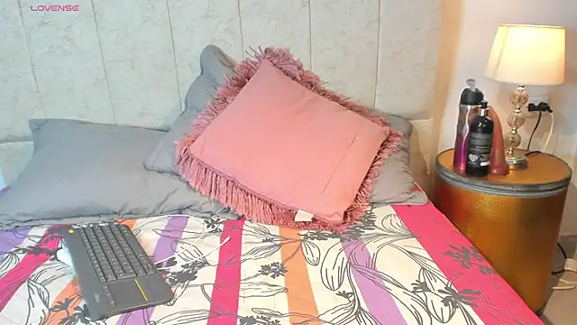  maria foxx  online show from March 2026 05:01:02 PM