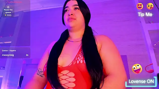 shanon hughes  online show from September 2025 03:32:01 AM