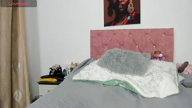 Milkdulce1 online show from January 2025 09:04:02 AM