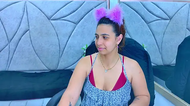 Tammy Blackk online show from November 2025 03:29:02 AM