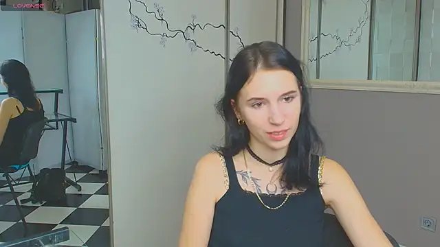 KarolinaBlacks online show from December 2024 09:57:01 AM