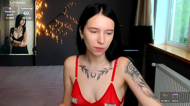 KarolinaBlacks online show from April 2026 05:40:01 AM