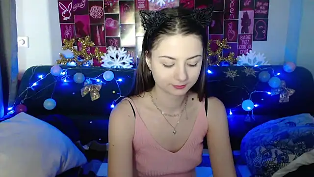 Snapshot of MilanaRoza chatting on December 2024 05:55:01 AM MilanaRoza online show from December 2024 05:55:01 AM