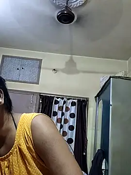 yoursweety09 online show from March 2025 01:31:02 PM