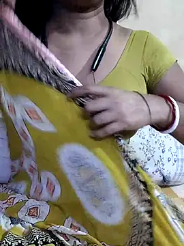 yoursweety09 online show from September 2025 12:43:01 AM