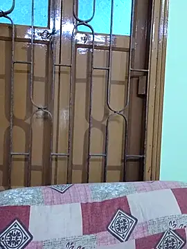 yoursweety09 online show from September 2025 08:17:01 AM