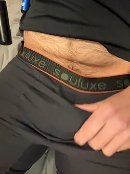 Dan8736 online show from October 2025 11:20:02 AM